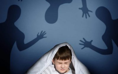 Детские страхи: почему они возникают и как помочь ребёнку справиться?